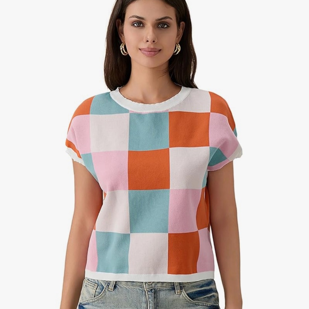 Medium Short Sleeve Crewneck T Shirt- Gingham Plaid Knit Slim Fit Basic Top